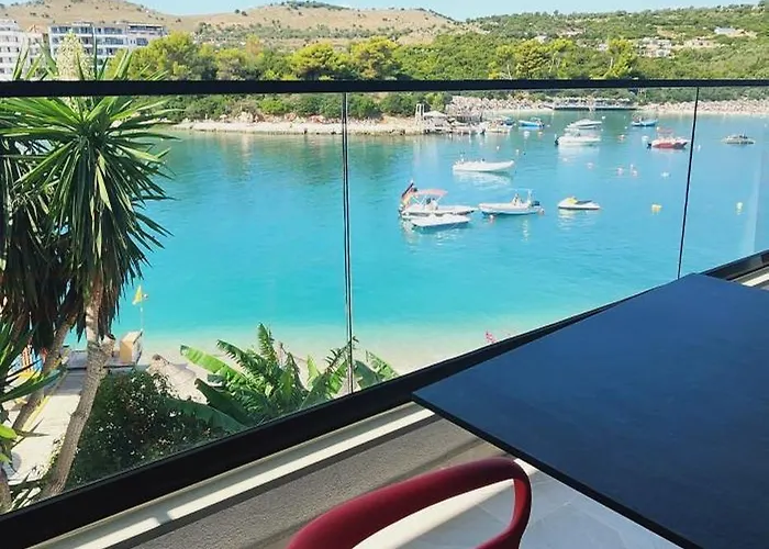 Manta Ξενοδοχείο Εξαμίλιο