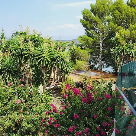 Manta فندق كساميل