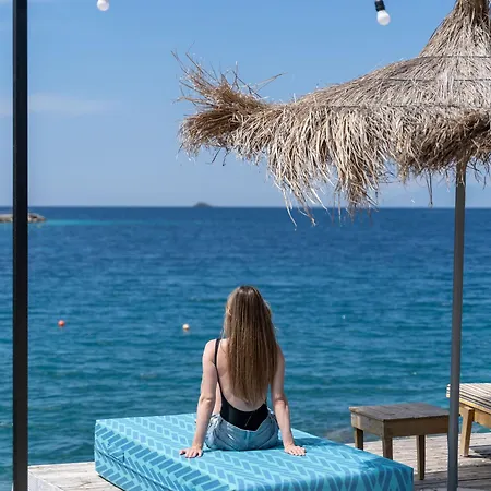 Manta Hotel Ksamil